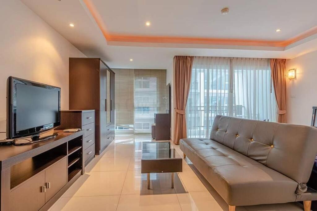 Avenue Residence C5 Pattaya ภายนอก รูปภาพ